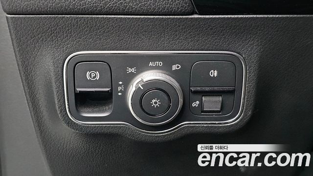 Mercedes-Benz EQA 2024 — photo 32