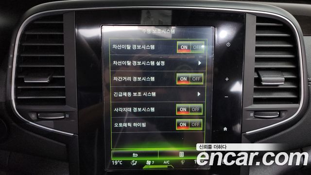 Renault Korea SM6 2017 — photo 22