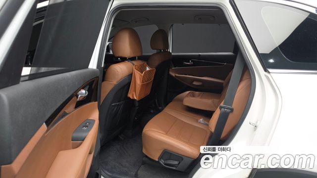 Kia Sorento 2019 — photo 11