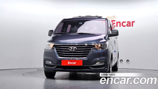 Hyundai Starex 2018 — photo 3