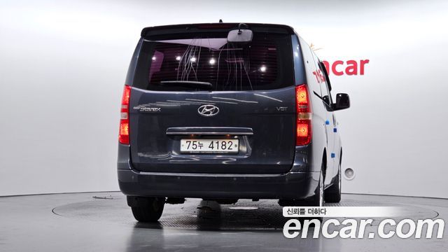 Hyundai Starex 2018 — photo 4