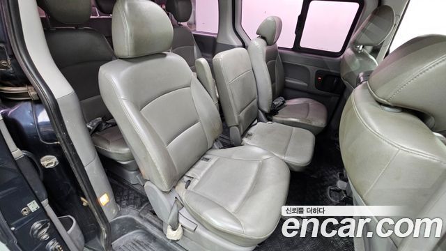 Hyundai Starex 2018 — photo 11