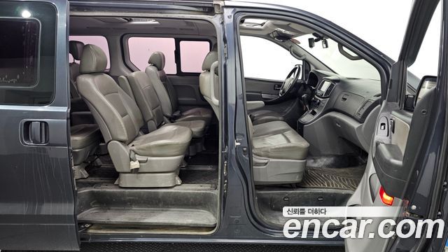 Hyundai Starex 2018 — photo 18