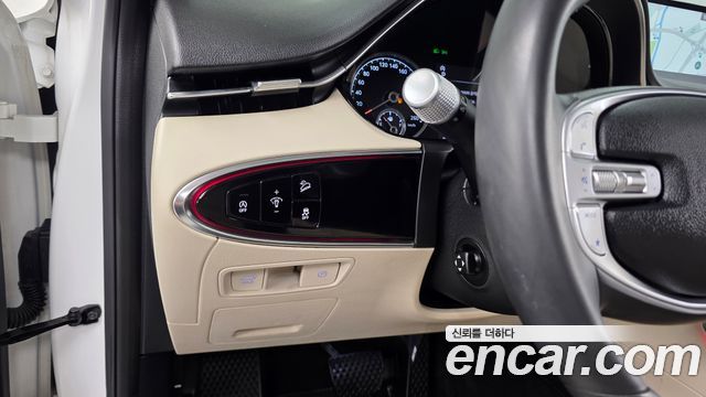 Genesis GV70 2024 — photo 22