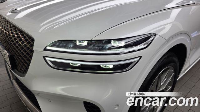 Genesis GV70 2024 — photo 8