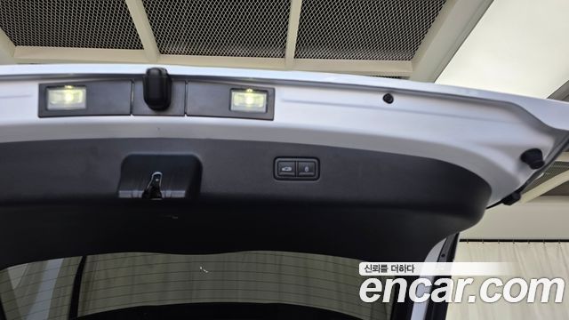 Genesis GV70 2024 — photo 31