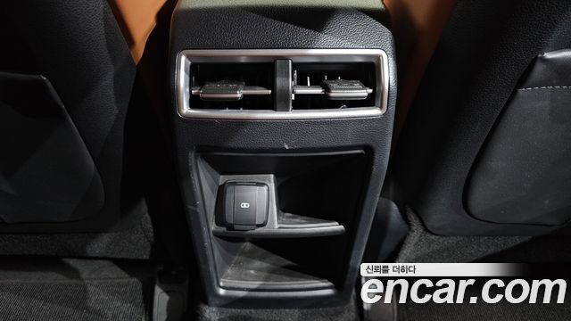 KG Mobility Torres 2023 — photo 31