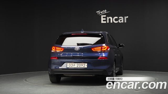 Hyundai i30 2017 — photo 4