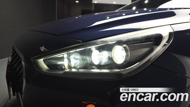 Hyundai i30 2017 — photo 8