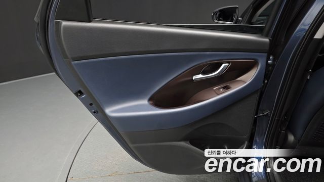 Hyundai i30 2017 — photo 15
