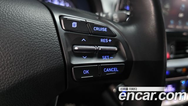 Hyundai i30 2017 — photo 29
