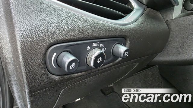 Chevrolet Korea Malibu 2017 — photo 25