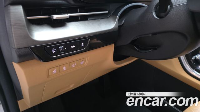 Kia Canival 2023 — photo 14