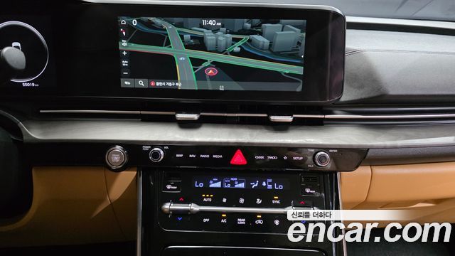Kia Canival 2023 — photo 15