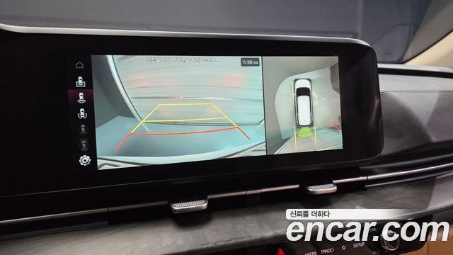 Kia Canival 2023 — photo 16