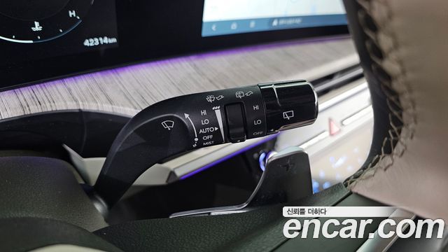 Hyundai Santafe 2024 — photo 25
