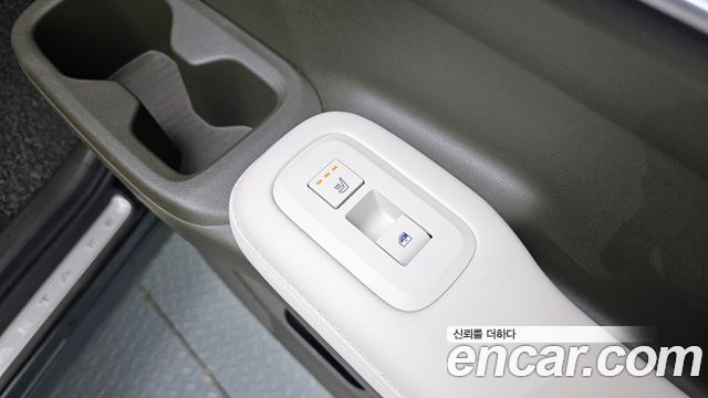 Hyundai Santafe 2024 — photo 27