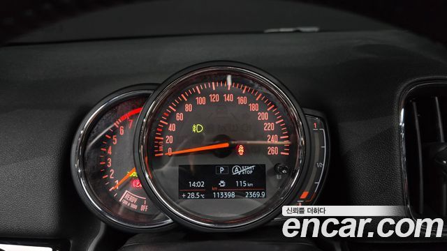 Mini Countryman 2019 — photo 11