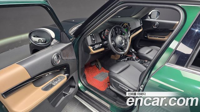 Mini Countryman 2019 — photo 17