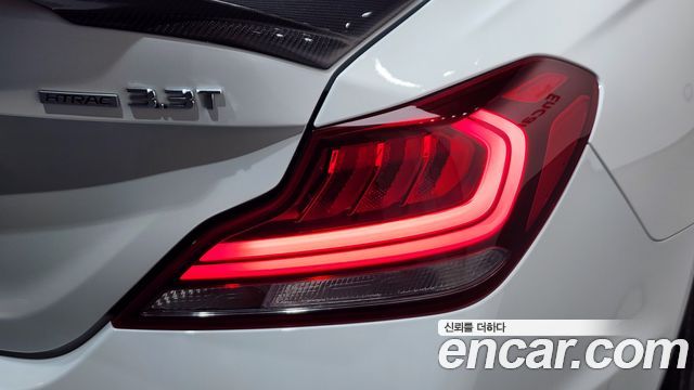 Genesis G70 2020 — photo 9