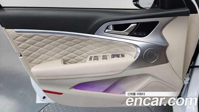 Genesis G70 2020 — photo 14