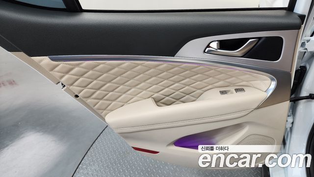 Genesis G70 2020 — photo 15