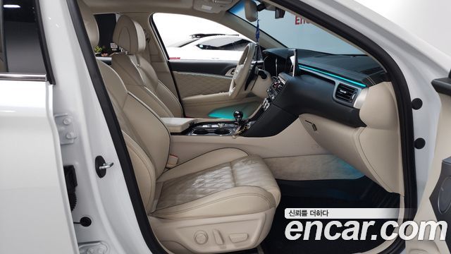 Genesis G70 2020 — photo 16