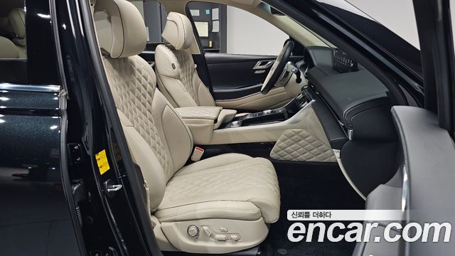 Genesis GV80 2023 — photo 16