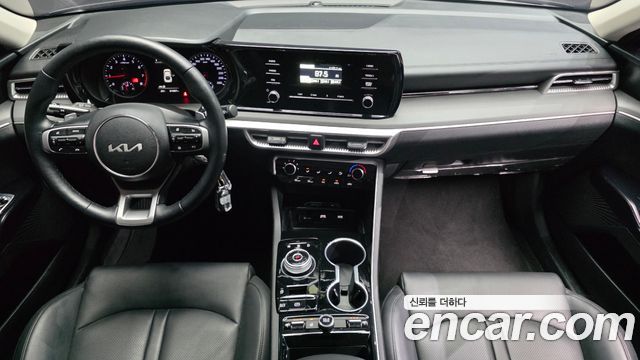 Kia K5 2023 — photo 7