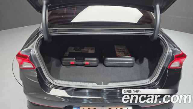 Kia K5 2023 — photo 20