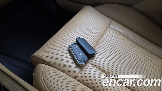 Kia K9 2022 — photo 29