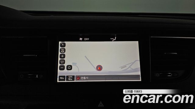 Kia K7 2017 — photo 12