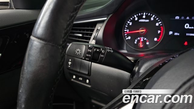 Kia K7 2017 — photo 17