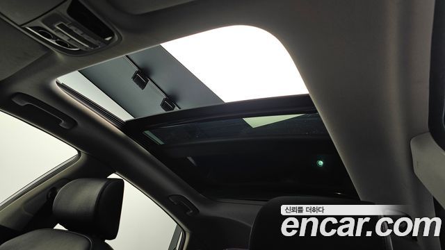 Kia K7 2017 — photo 20
