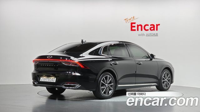 Hyundai Grandeur 2022 — photo 2