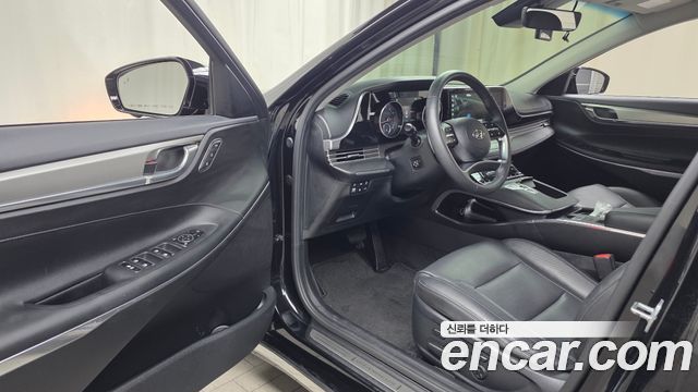 Hyundai Grandeur 2022 — photo 13