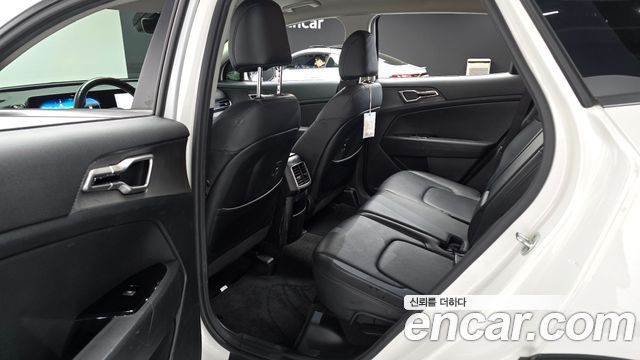 Kia Sportage 2022 — photo 11