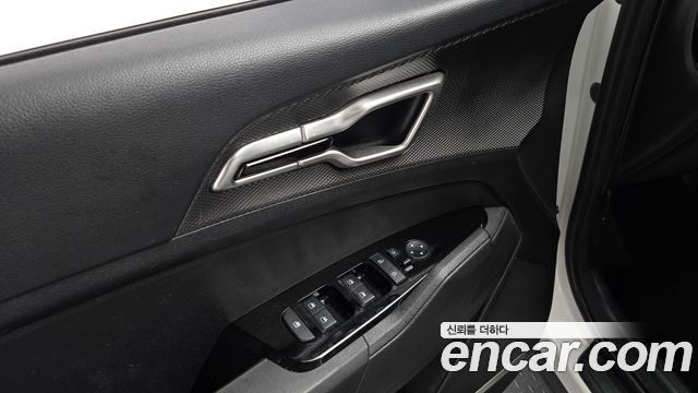 Kia Sportage 2022 — photo 18