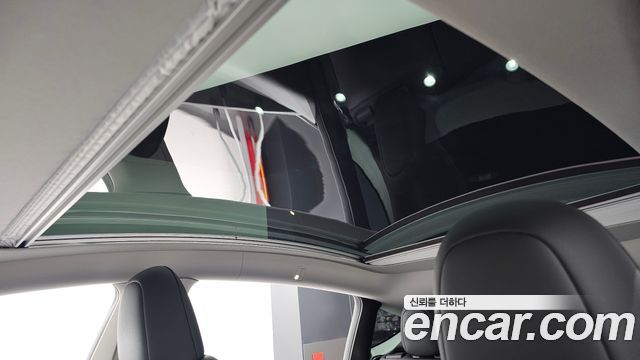 Tesla Model Y 2024 — photo 26