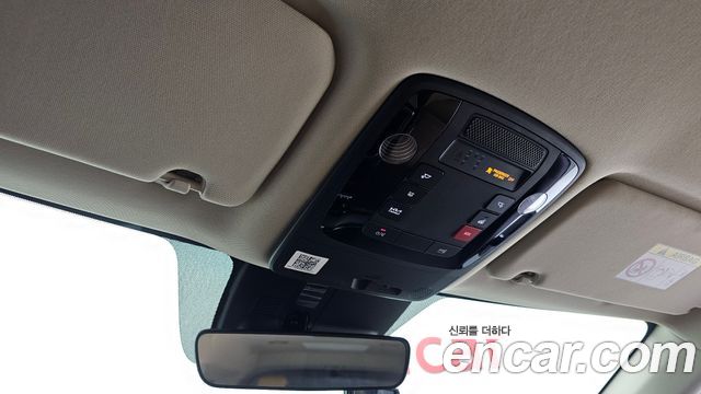 Kia Canival 2023 — photo 18