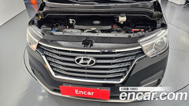 Hyundai Starex 2019 — photo 6
