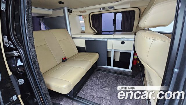 Hyundai Starex 2019 — photo 17