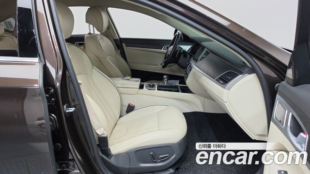 Genesis G80 2017 — photo 11