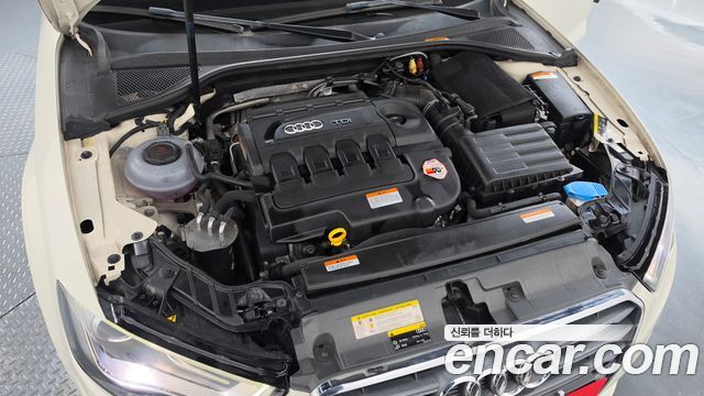 Audi A3 2015 — photo 6