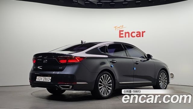 Kia K7 2017 — photo 2