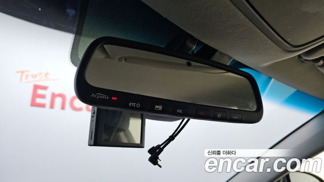 Kia K7 2017 — photo 26