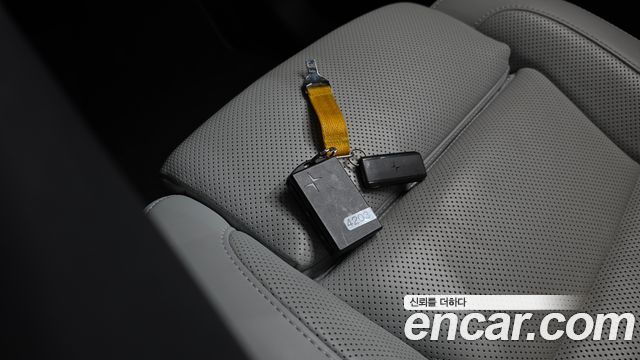 Polestar Polestar 2 2023 — photo 23