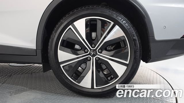 Polestar Polestar 2 2023 — photo 7