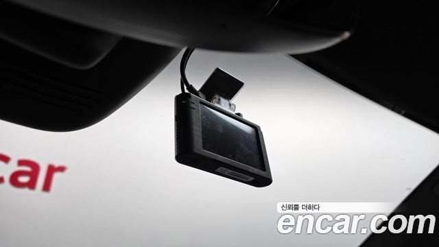 Polestar Polestar 2 2023 — photo 27