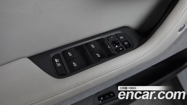 Polestar Polestar 2 2023 — photo 30